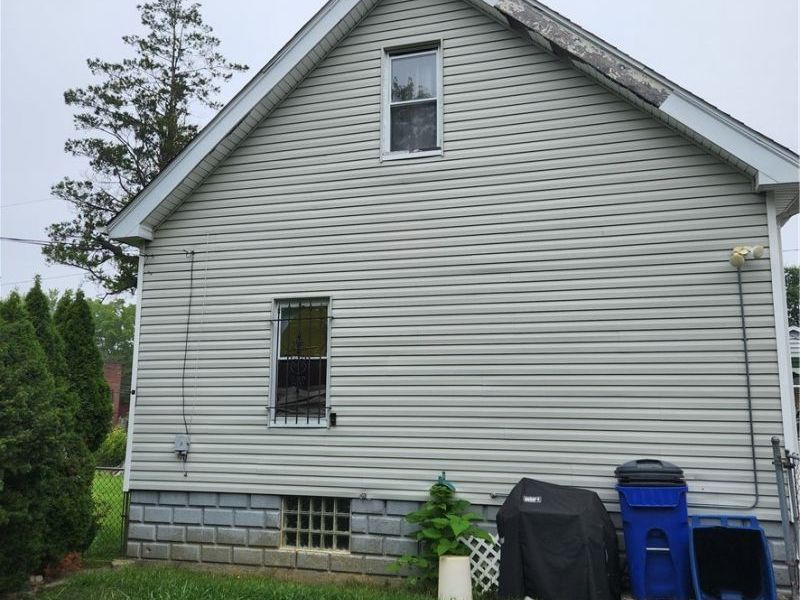 12010 Farringdon Avenue, Cleveland, OH 44105 Photo 5