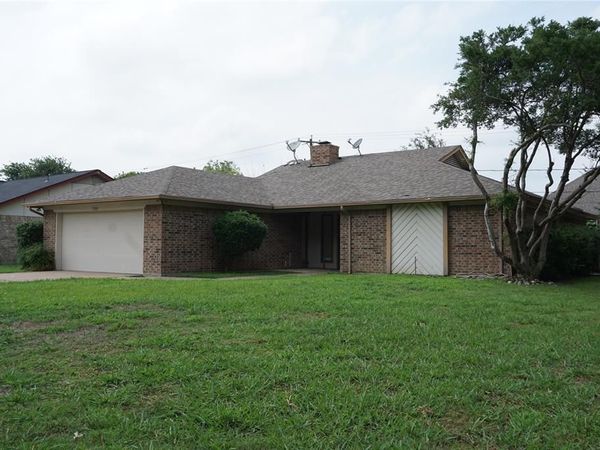 7133 Barbados Drive, North Richland Hills, TX 76180