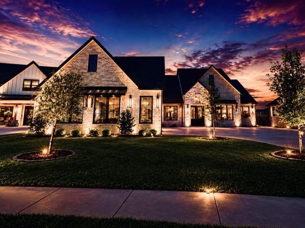 6651 Pinehurst Drive, Granbury, TX 76049
