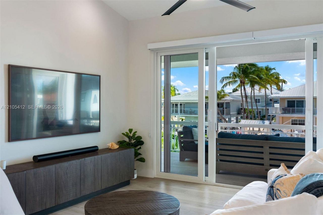 59 W Plaza Del Sol, Islamorada, FL 33036 Photo