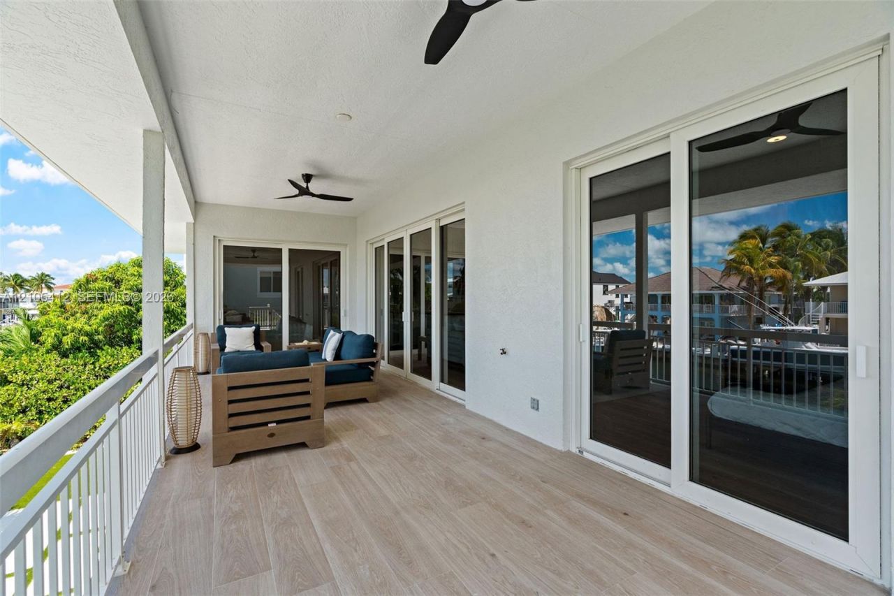 59 W Plaza Del Sol, Islamorada, FL 33036 Photo