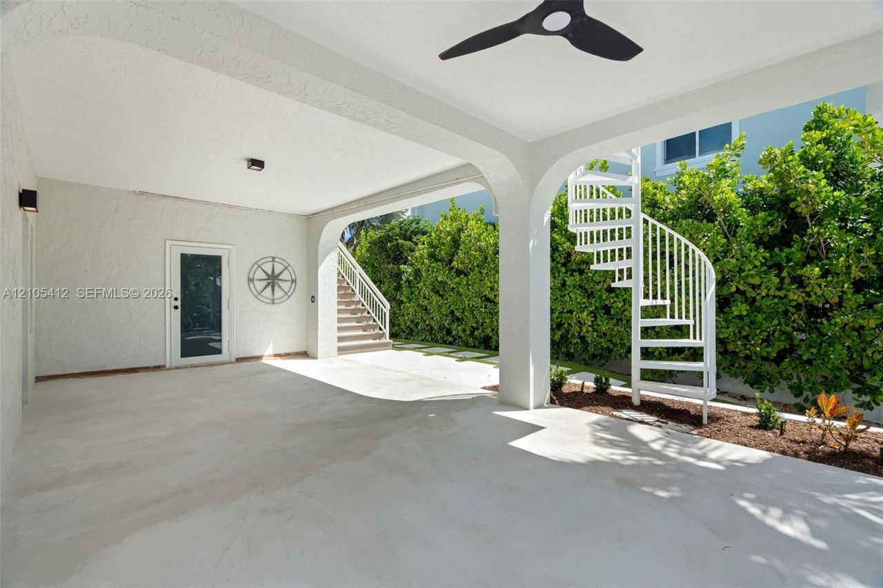 59 W Plaza Del Sol, Islamorada, FL 33036 Photo