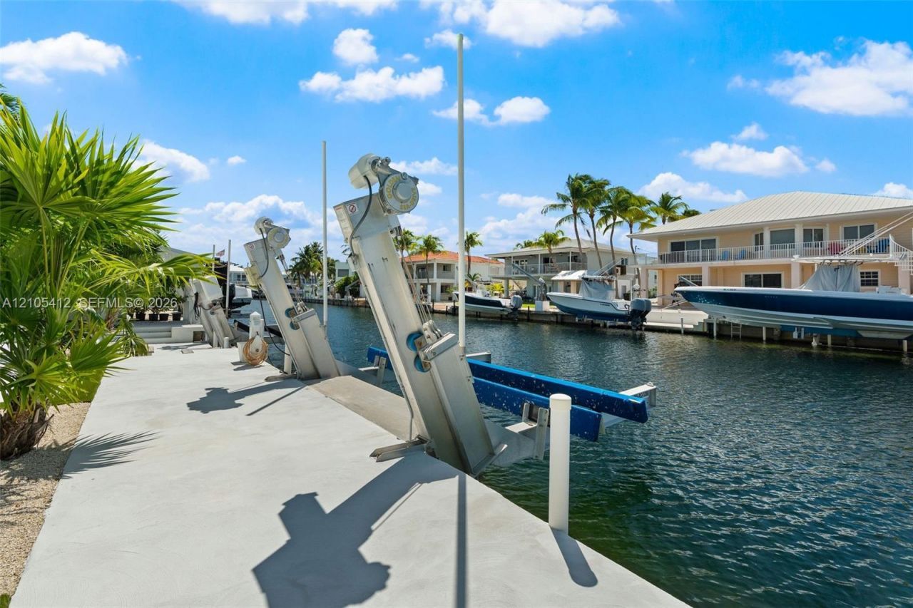 59 W Plaza Del Sol, Islamorada, FL 33036 Photo