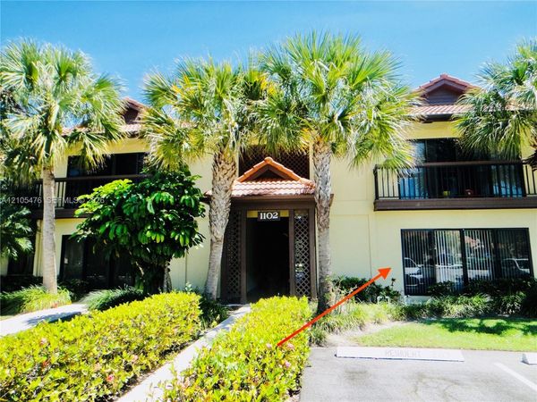 1102 Duncan Cir , Unit 104, Palm Beach Gardens, FL 33418