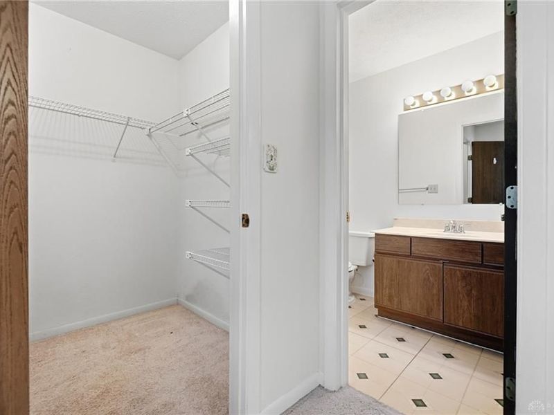 1431 Hollow Run, Unit 1, Centerville, OH 45459 Photo 11