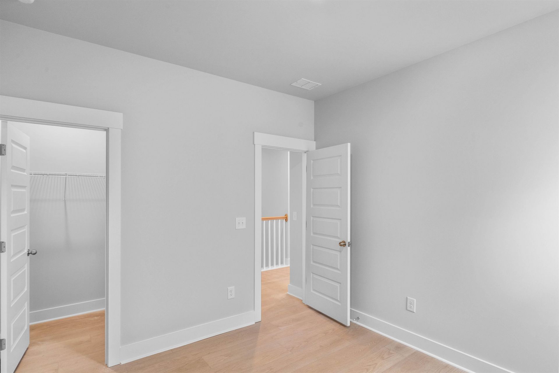 240 Atlantic Breeze St.  Photo 10