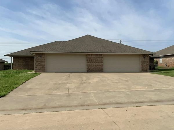 1617-1619 W Teal Court, Stillwater, OK 74074