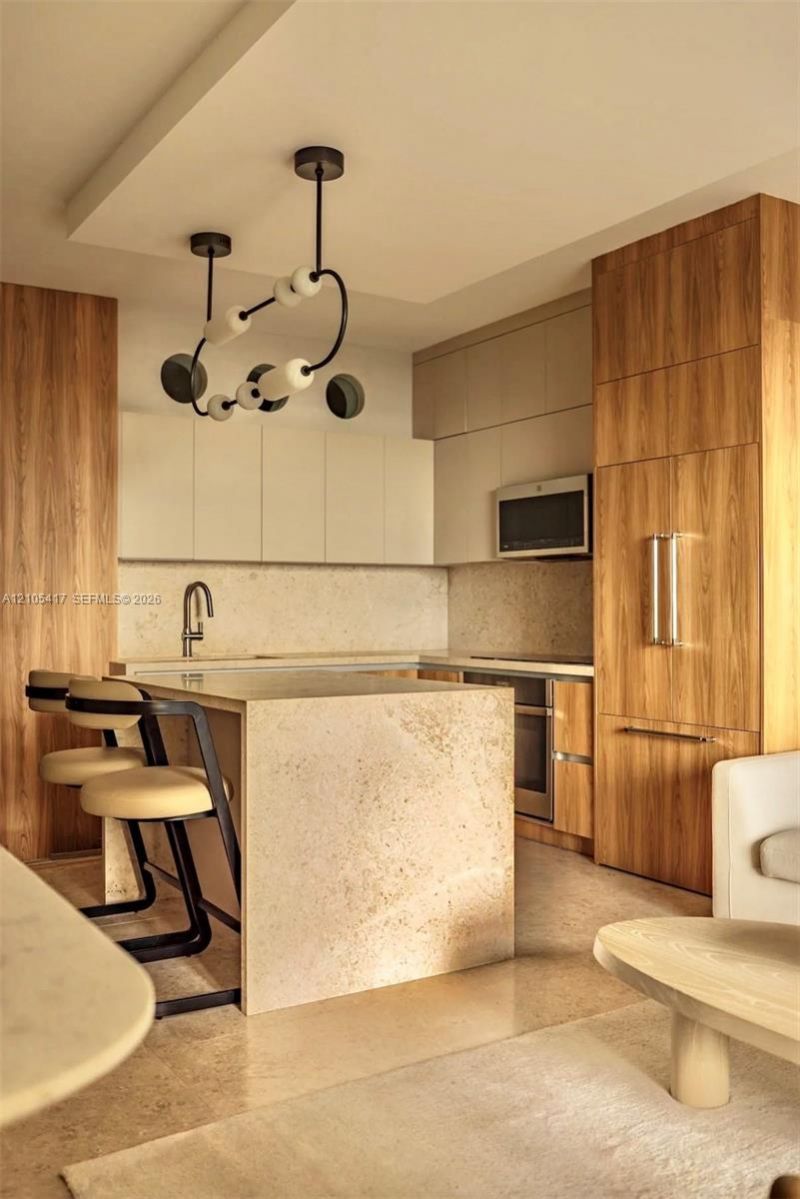 201 Crandon Blvd , Unit 605, Key Biscayne, FL 33149 Photo