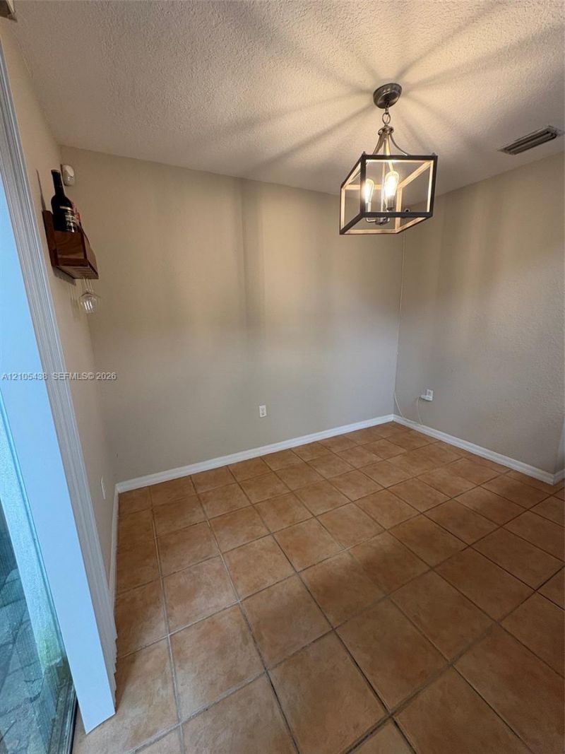620 SW 107th Ave, Unit 702, Pembroke Pines, FL 33025 Photo