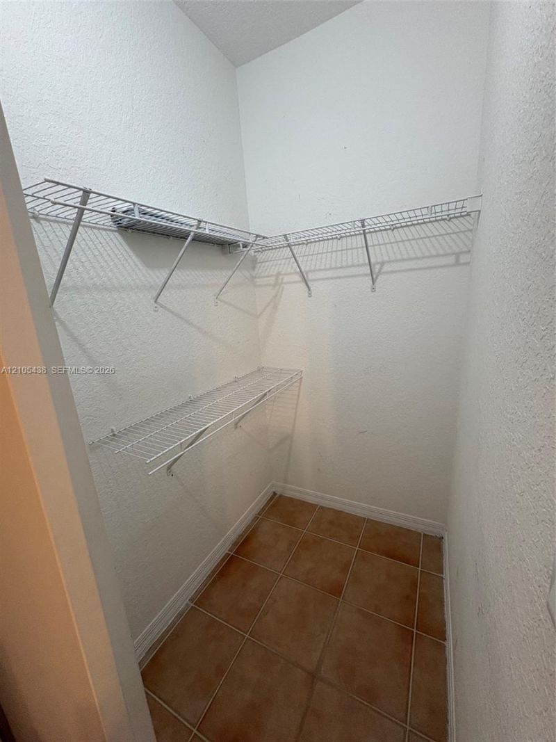 620 SW 107th Ave, Unit 702, Pembroke Pines, FL 33025 Photo