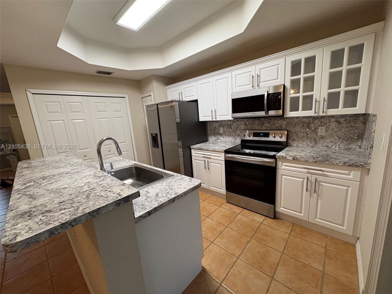 620 SW 107th Ave, Unit 702, Pembroke Pines, FL 33025 Photo