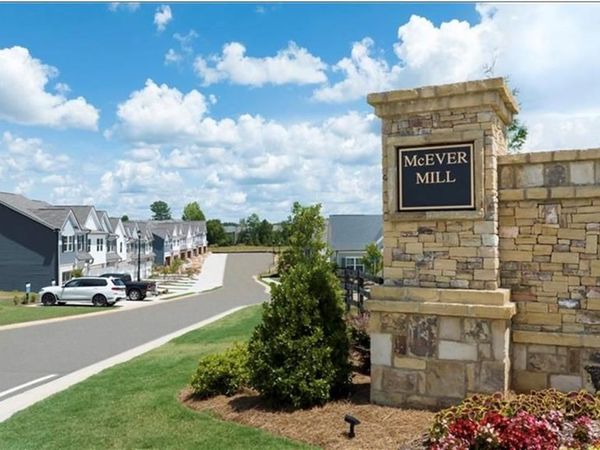 4521 Bishops Lane , Oakwood, GA 30566