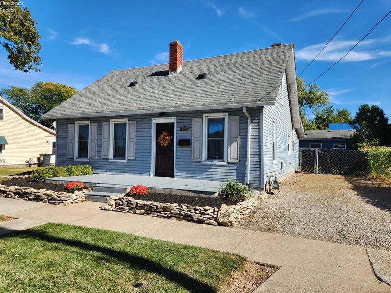 428 Pearl Street, Sandusky, OH 44870 Photo 3