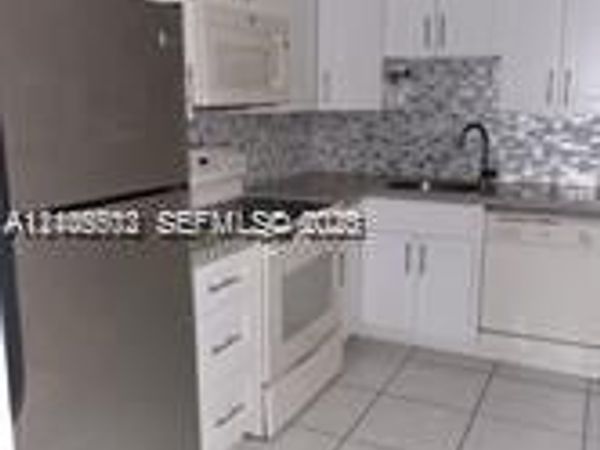 405 S Pine Island Rd , Unit 106D, Plantation, FL 33324