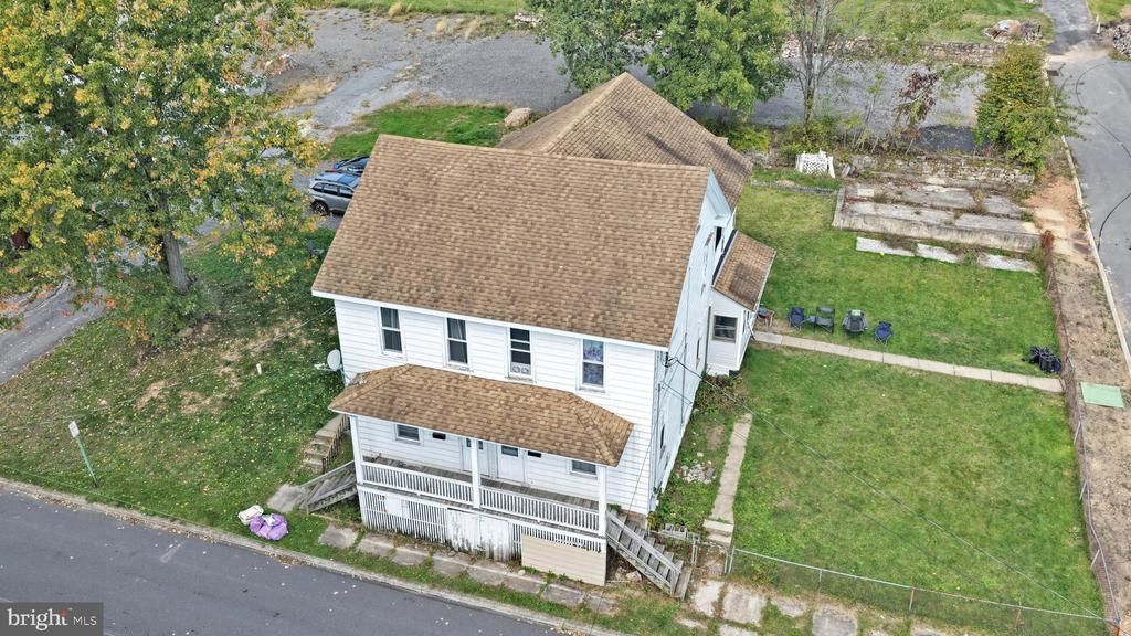 101 E COLLIERY AVENUE, TOWER CITY, PA 17980