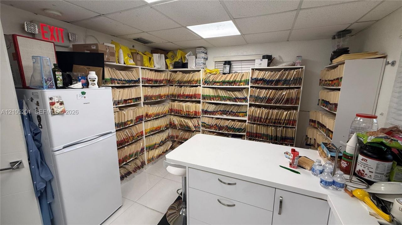 791 E 48th St, Hialeah, FL 33013 Photo