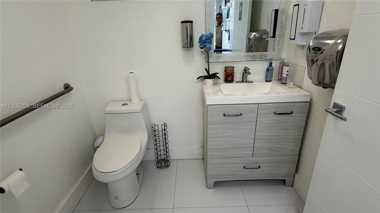 791 E 48th St, Hialeah, FL 33013 Photo