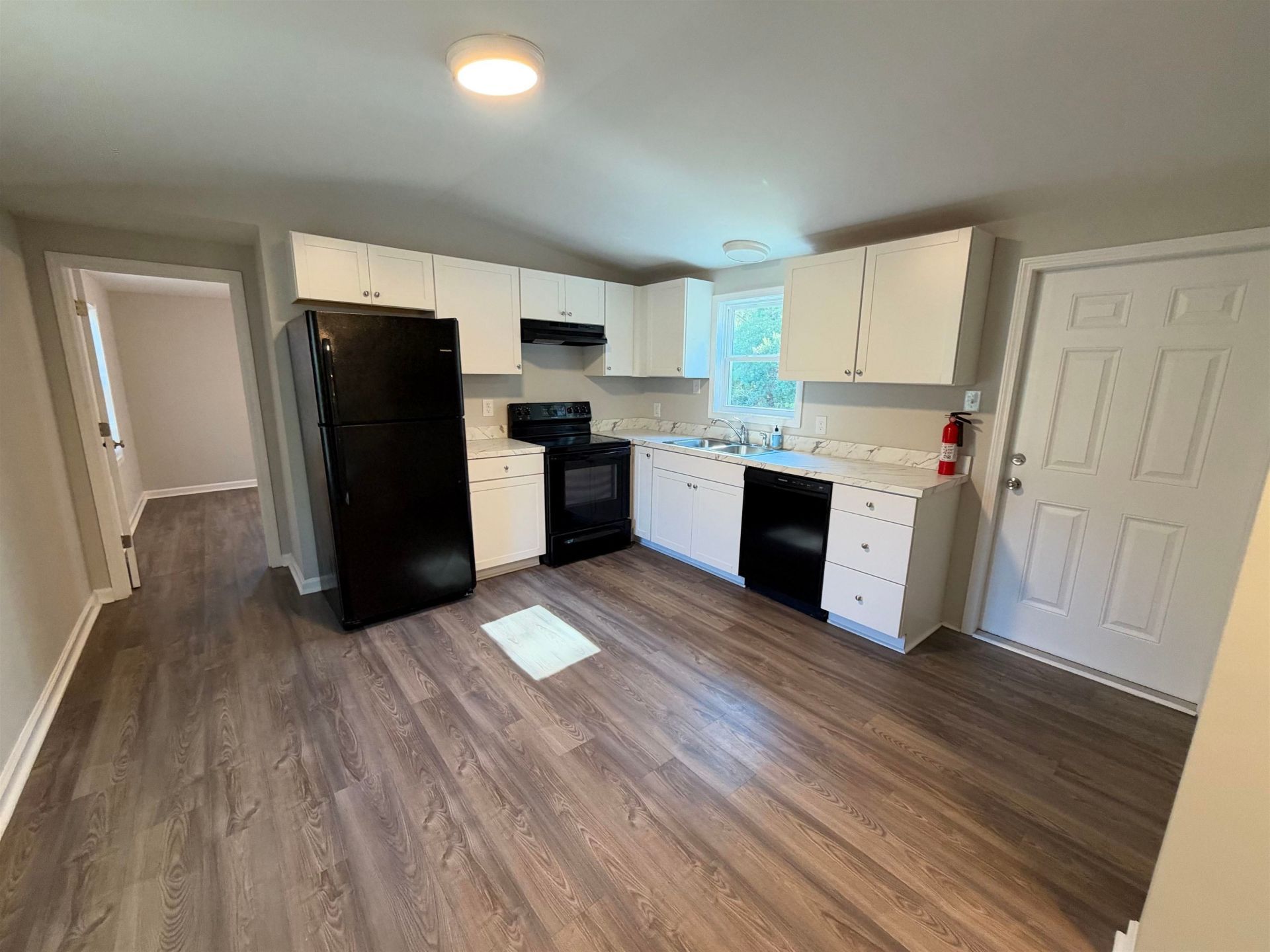 3382 Highway 45  Photo 7