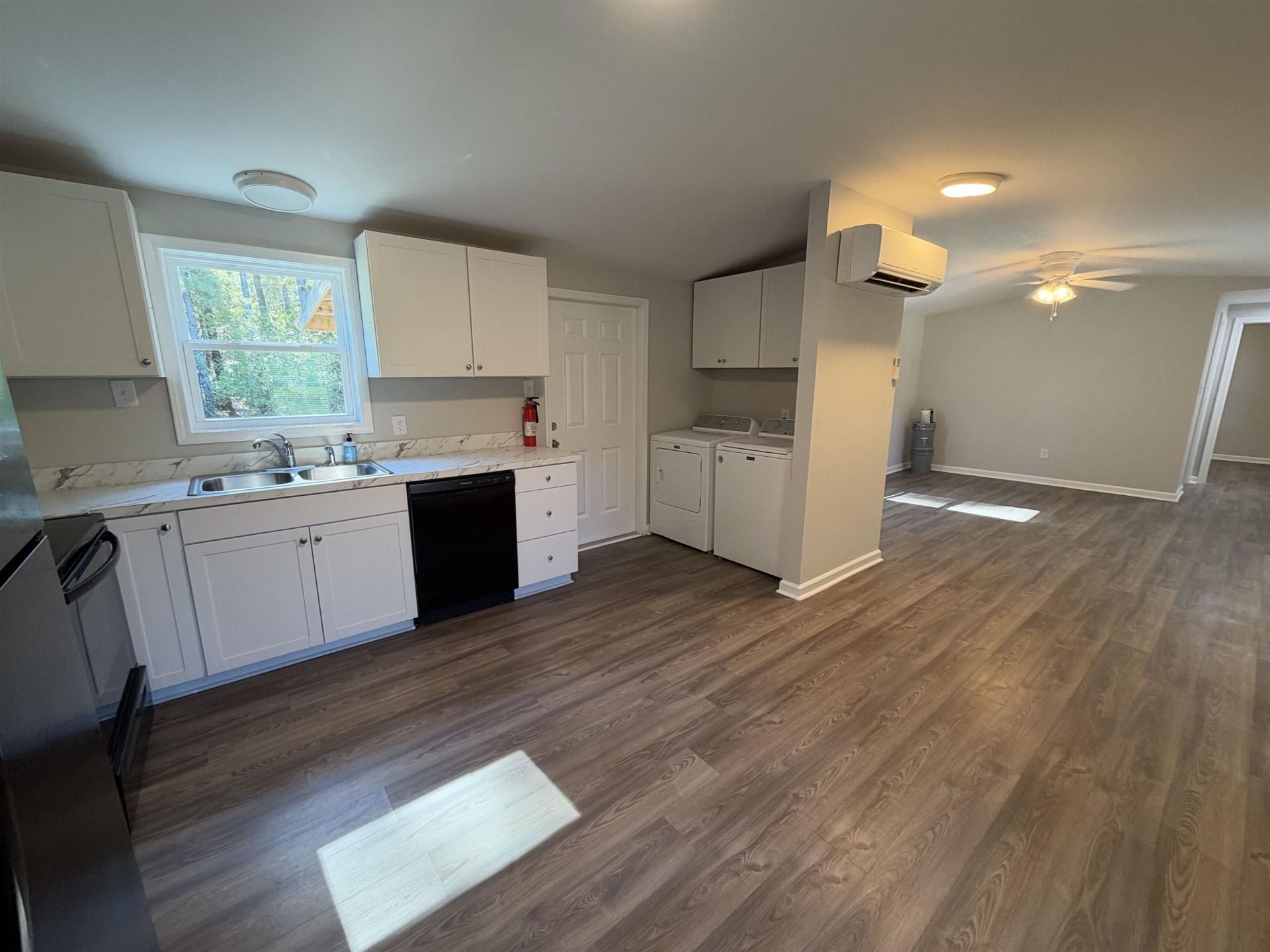 3382 Highway 45  Photo 8