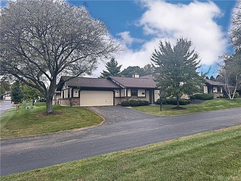 26 Tamarack Trail, Springboro, OH 45066 Photo 2