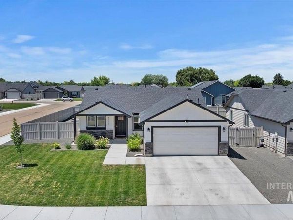 4712 Seeley Lake Ave, Caldwell, ID 83607