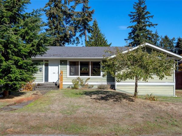 590 Ridley Dr , Colwood, BC V9C 1K4