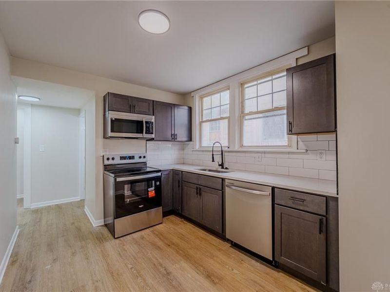 1955 Rugby Road, Dayton, OH 45406 Photo 16