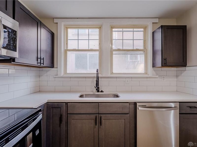 1955 Rugby Road, Dayton, OH 45406 Photo 19