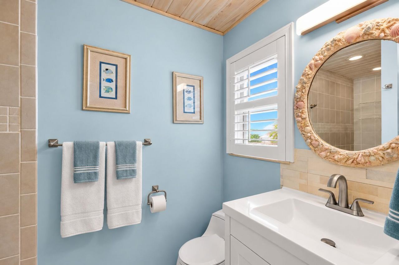 27398 Saint Vincent Lane, Ramrod, FL 33042 Photo