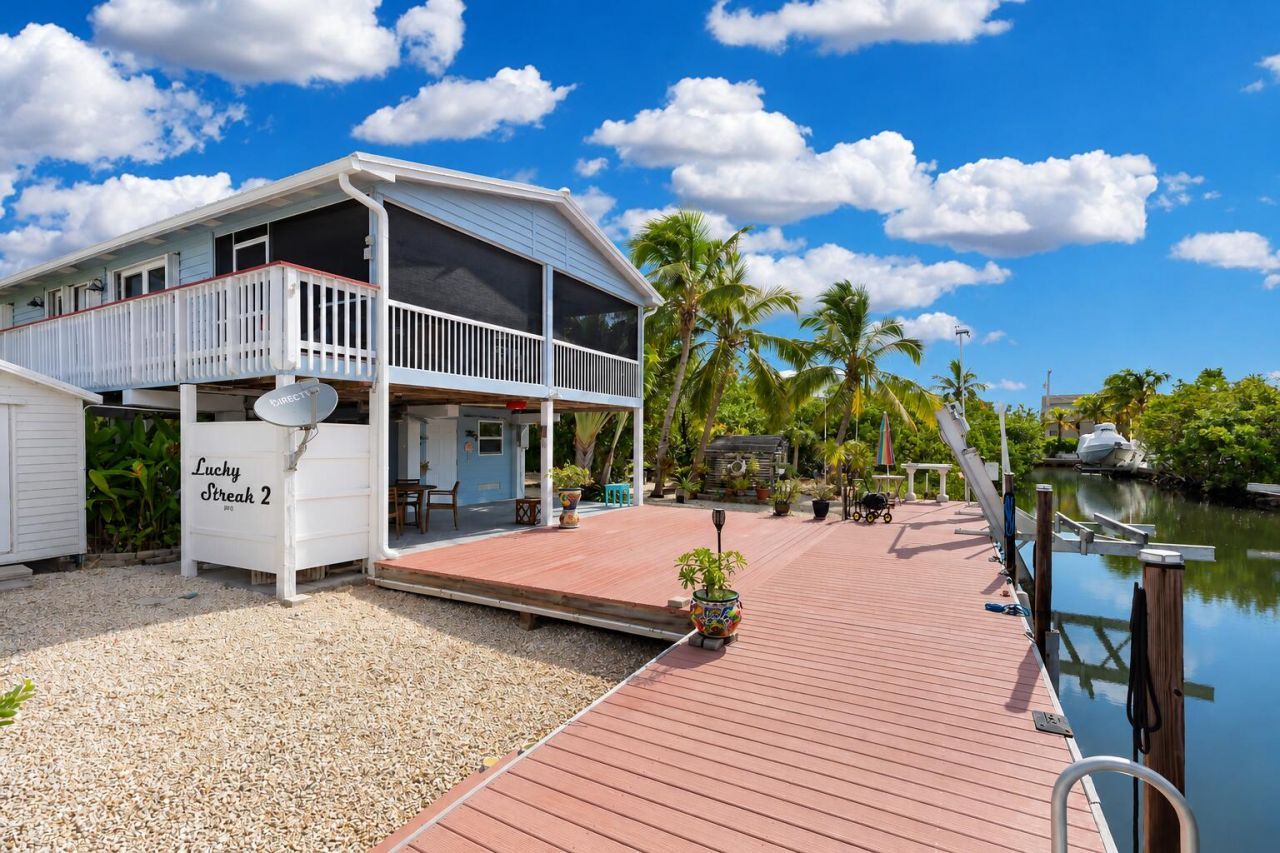 27398 Saint Vincent Lane, Ramrod, FL 33042 Photo