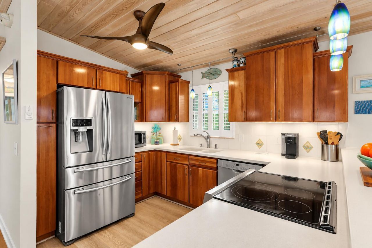 27398 Saint Vincent Lane, Ramrod, FL 33042 Photo