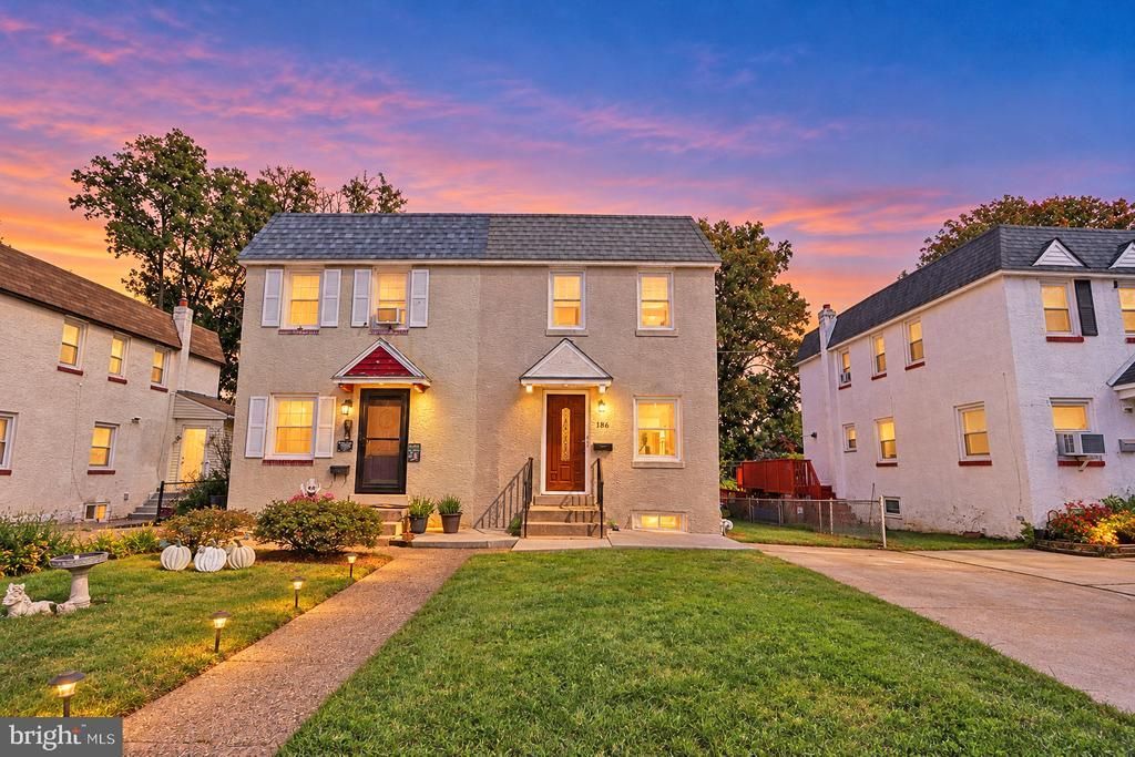 186 CRUM CREEK DRIVE, WOODLYN, PA 19094