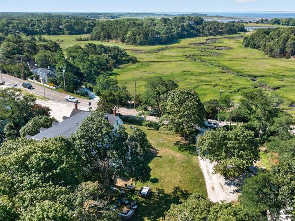 70 Main Street , Wellfleet, MA 02667