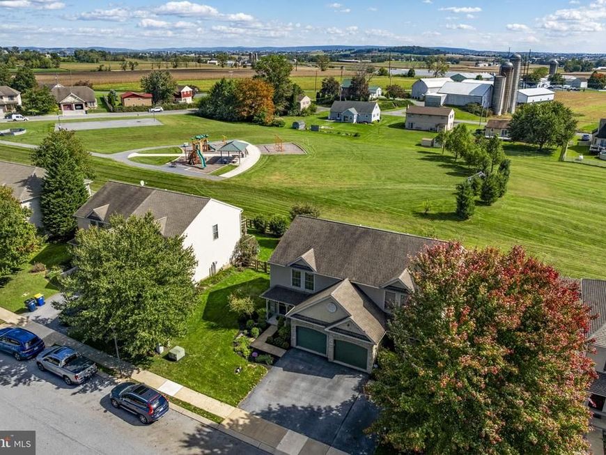 124 Talon Drive, Ephrata, PA 17522 Main Photo