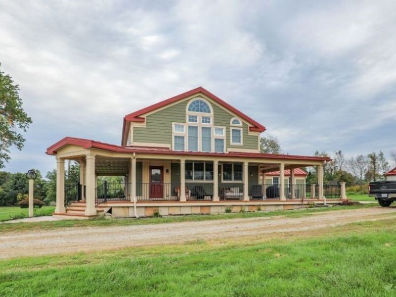 5930 Vair Road, Ravenna, OH 44266 Photo 2