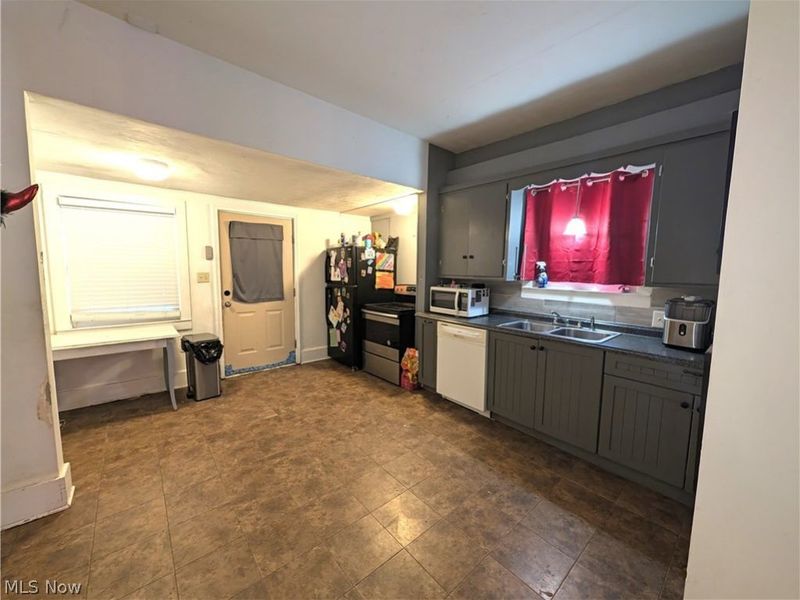 212 King Street, Ravenna, OH 44266 Photo 8
