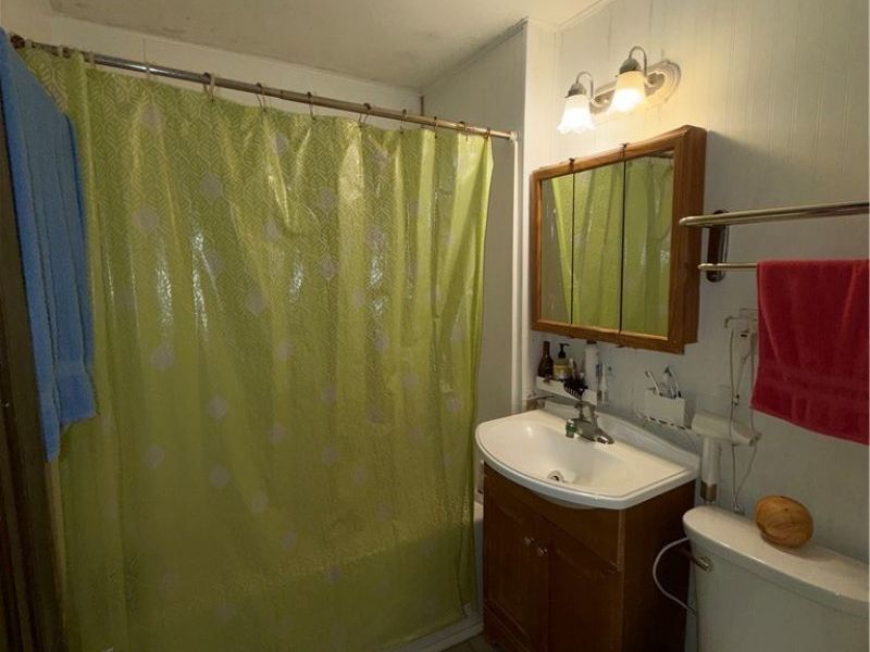 18007 Harland Avenue, Cleveland, OH 44119 Photo 6