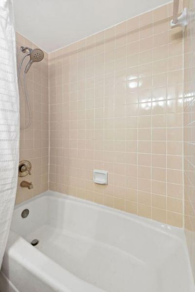 11863 Wimbledon Circle, Unit 507, Wellington, FL 33414 Photo