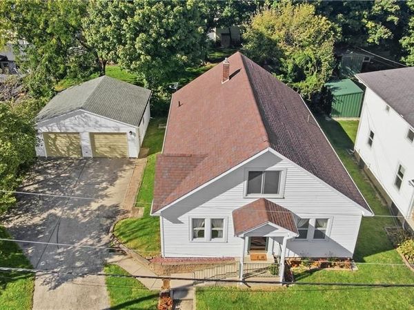 8 E Jamestown Street, South Charleston, OH 45368