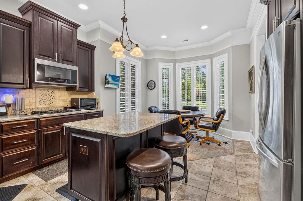 184 Harbor Club Dr. Photo 13