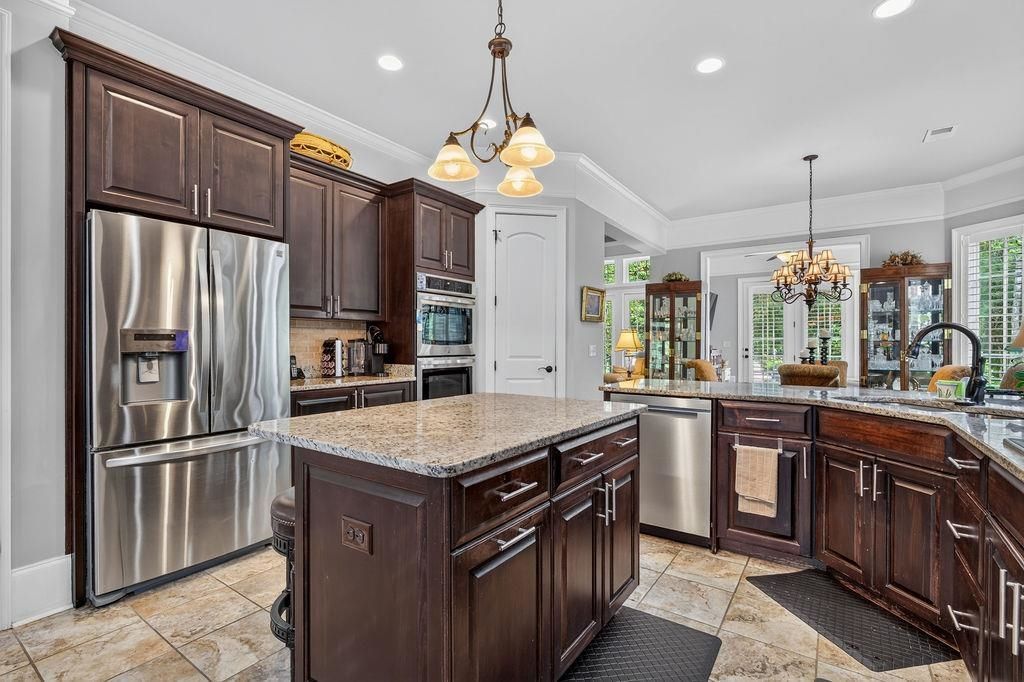 184 Harbor Club Dr. Photo 14