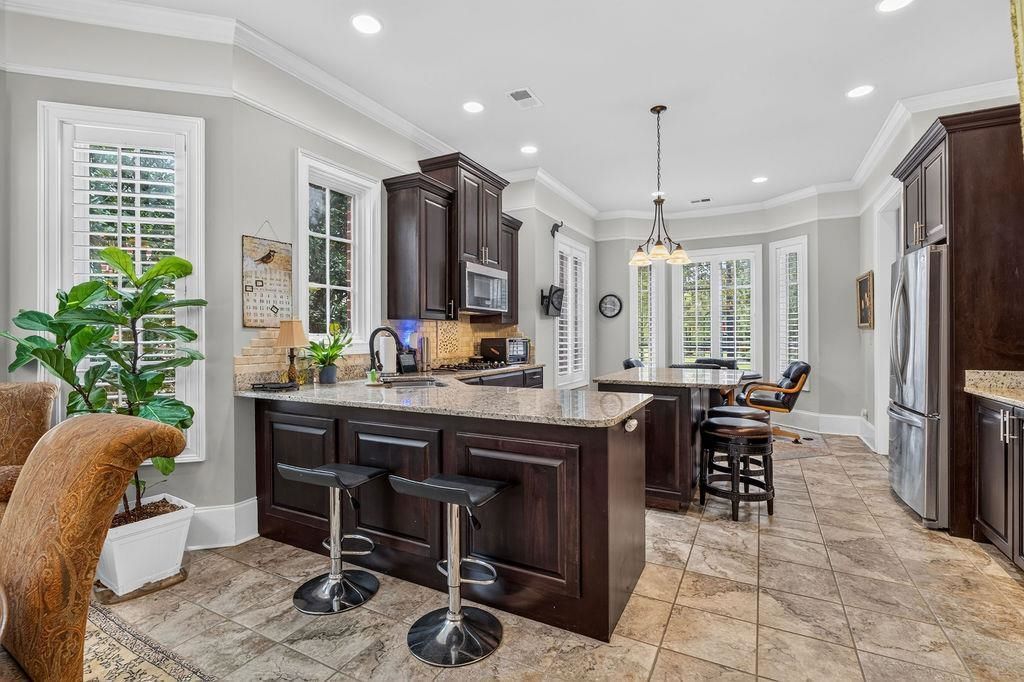 184 Harbor Club Dr. Photo 17