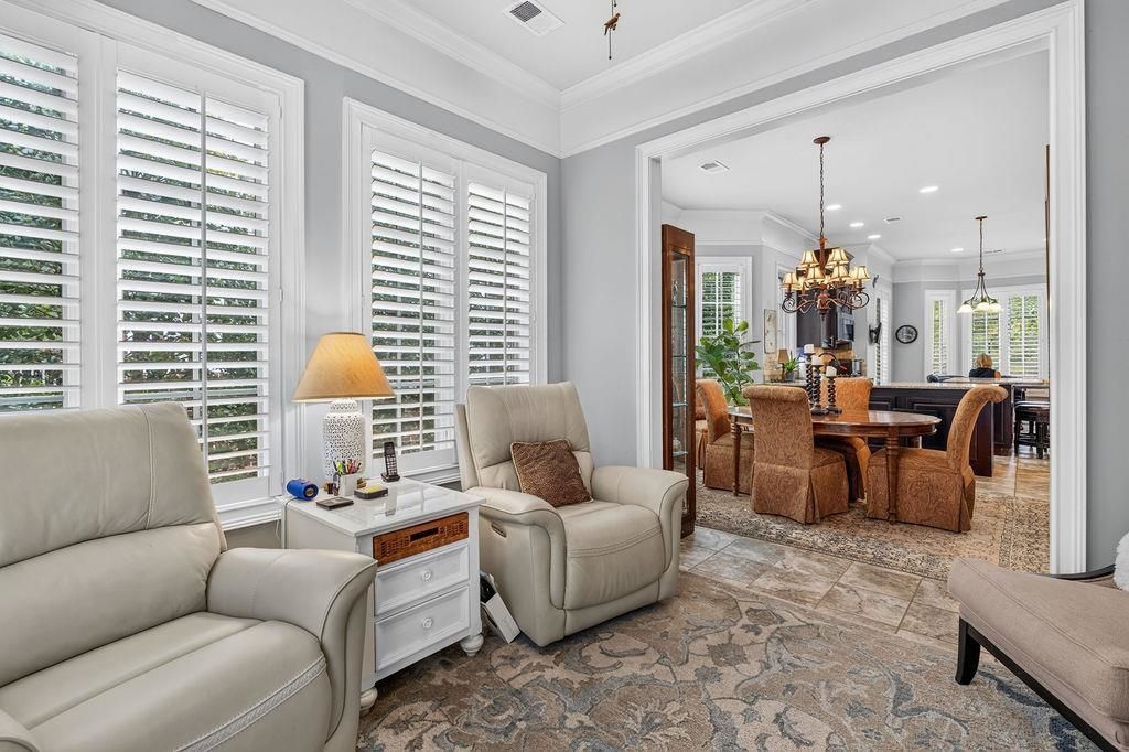 184 Harbor Club Dr. Photo 21