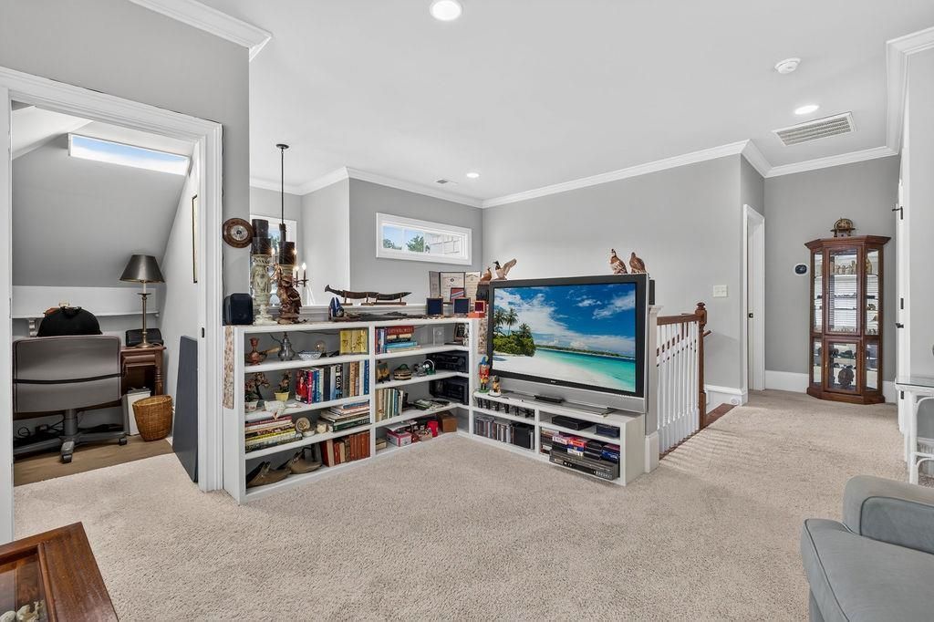 184 Harbor Club Dr. Photo 34