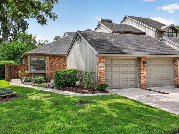1731 SE CLATTER BRIDGE ROAD , OCALA, FL 34471