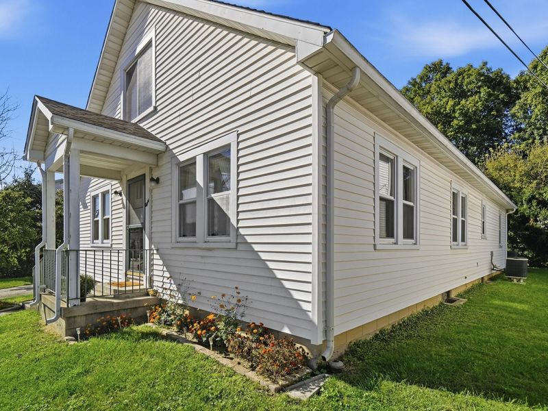 8 E Jamestown Street, South Charleston, OH 45368 Photo 8