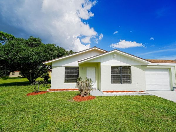 4971 Palm Hill Drive, West Palm Beach, FL 33415