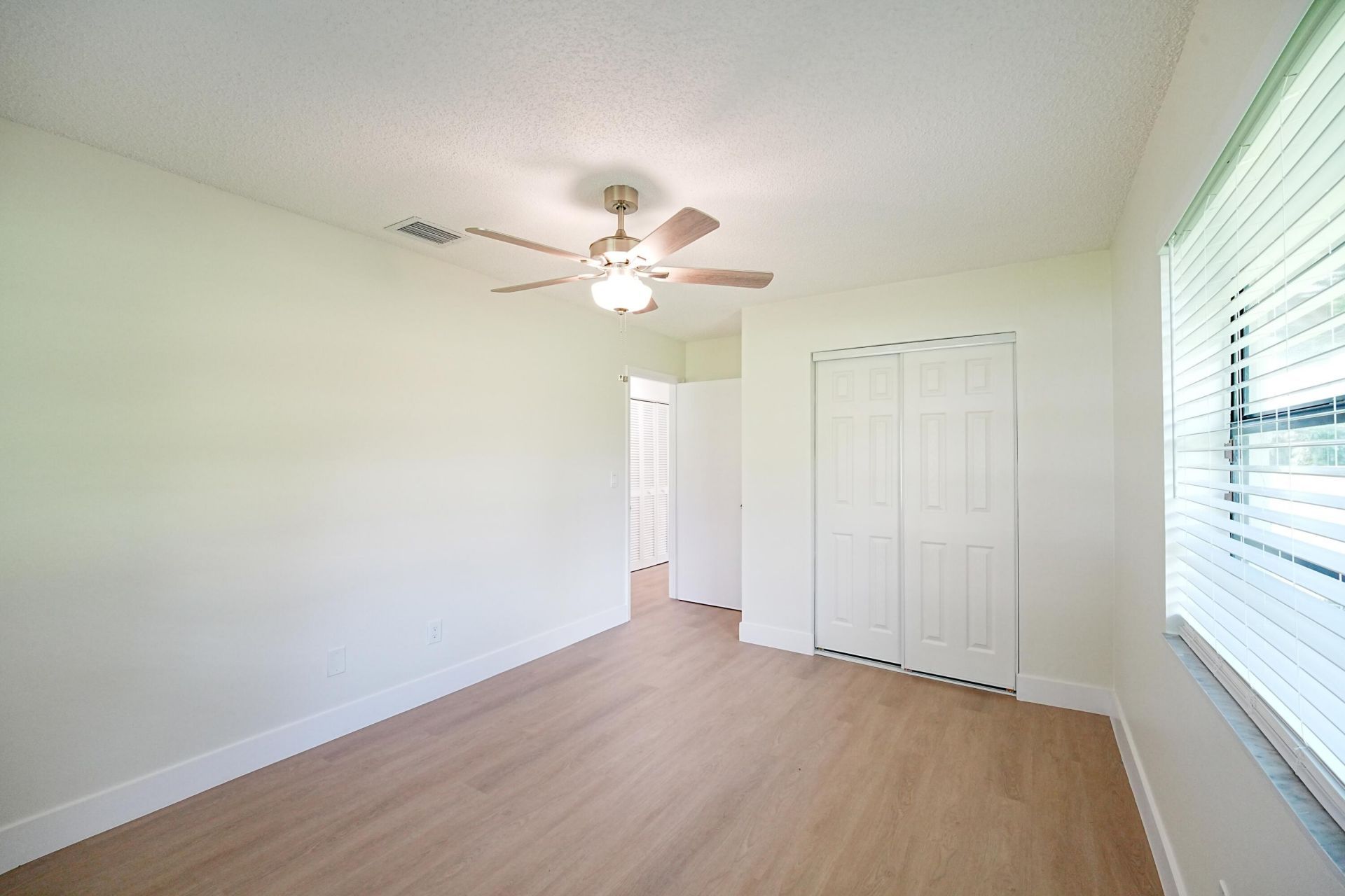 4971 Palm Hill Drive, West Palm Beach, FL 33415 Photo