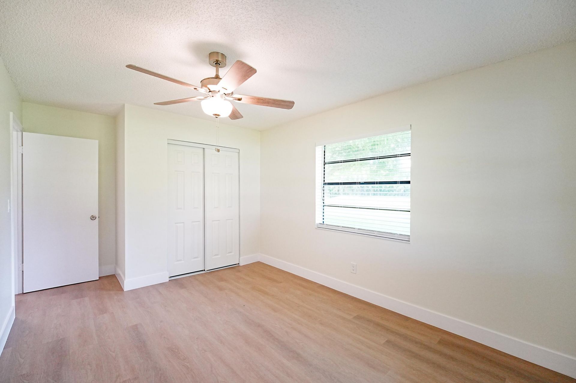 4971 Palm Hill Drive, West Palm Beach, FL 33415 Photo