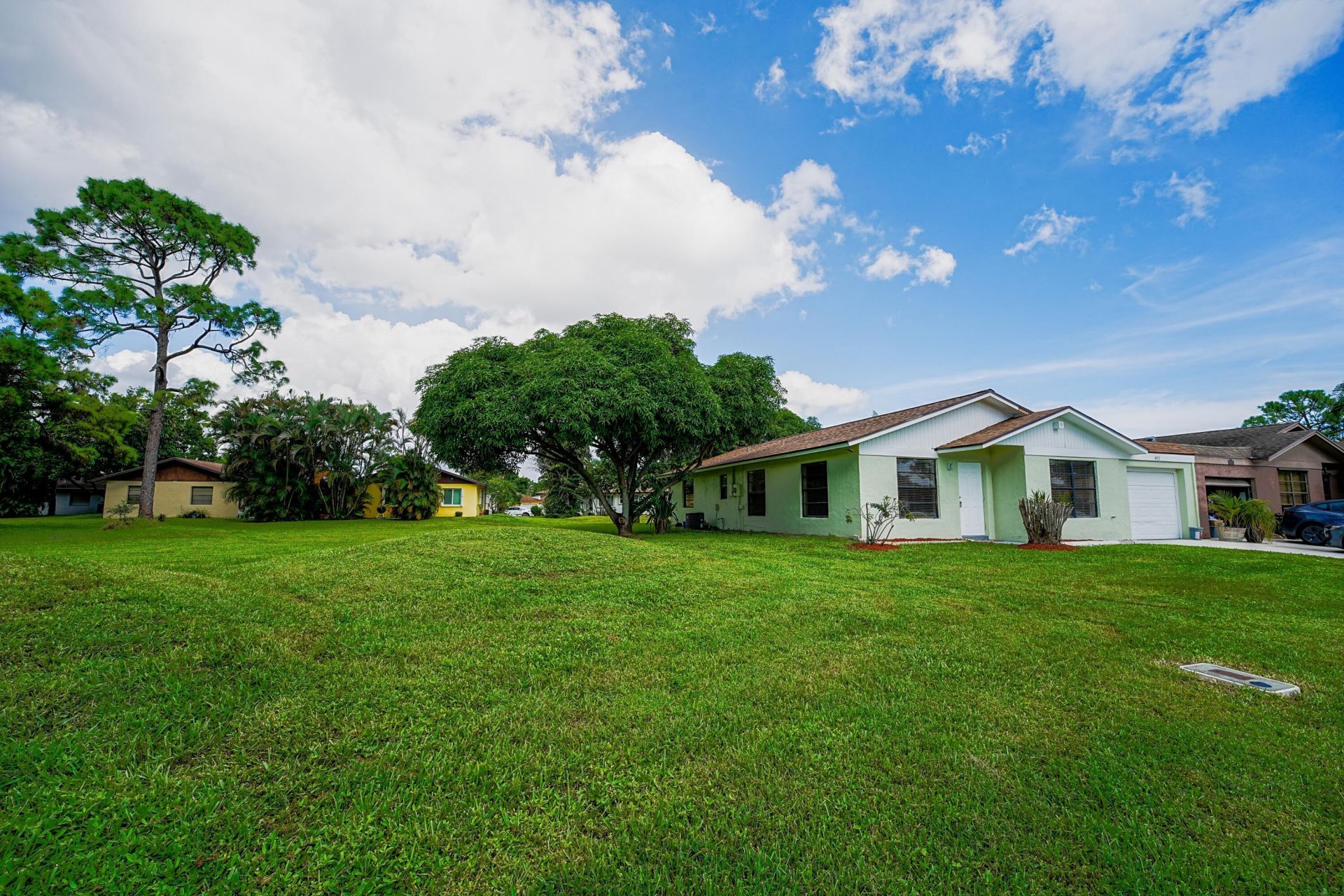 4971 Palm Hill Drive, West Palm Beach, FL 33415 Photo